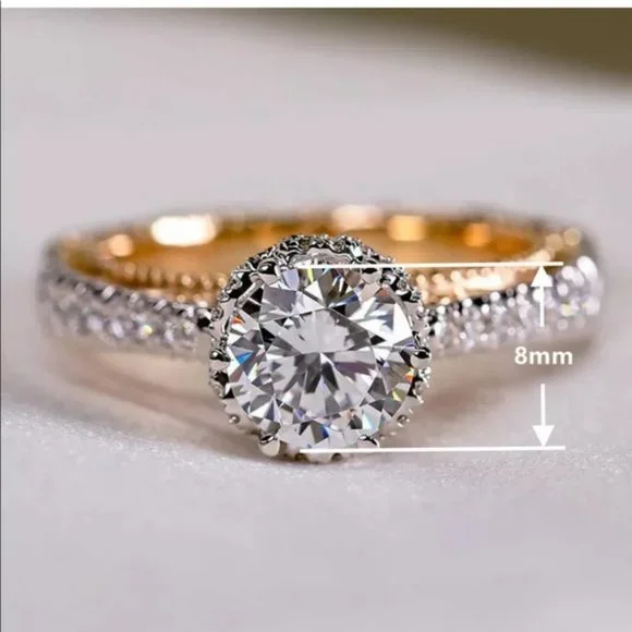 Lovely 925 Silver Simulated White Sapphire Ring - Picture 4 of 12